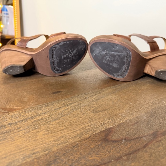 Frye Alessandra Belt Sling Platform Heeled Sandals - Picture 5 of 6